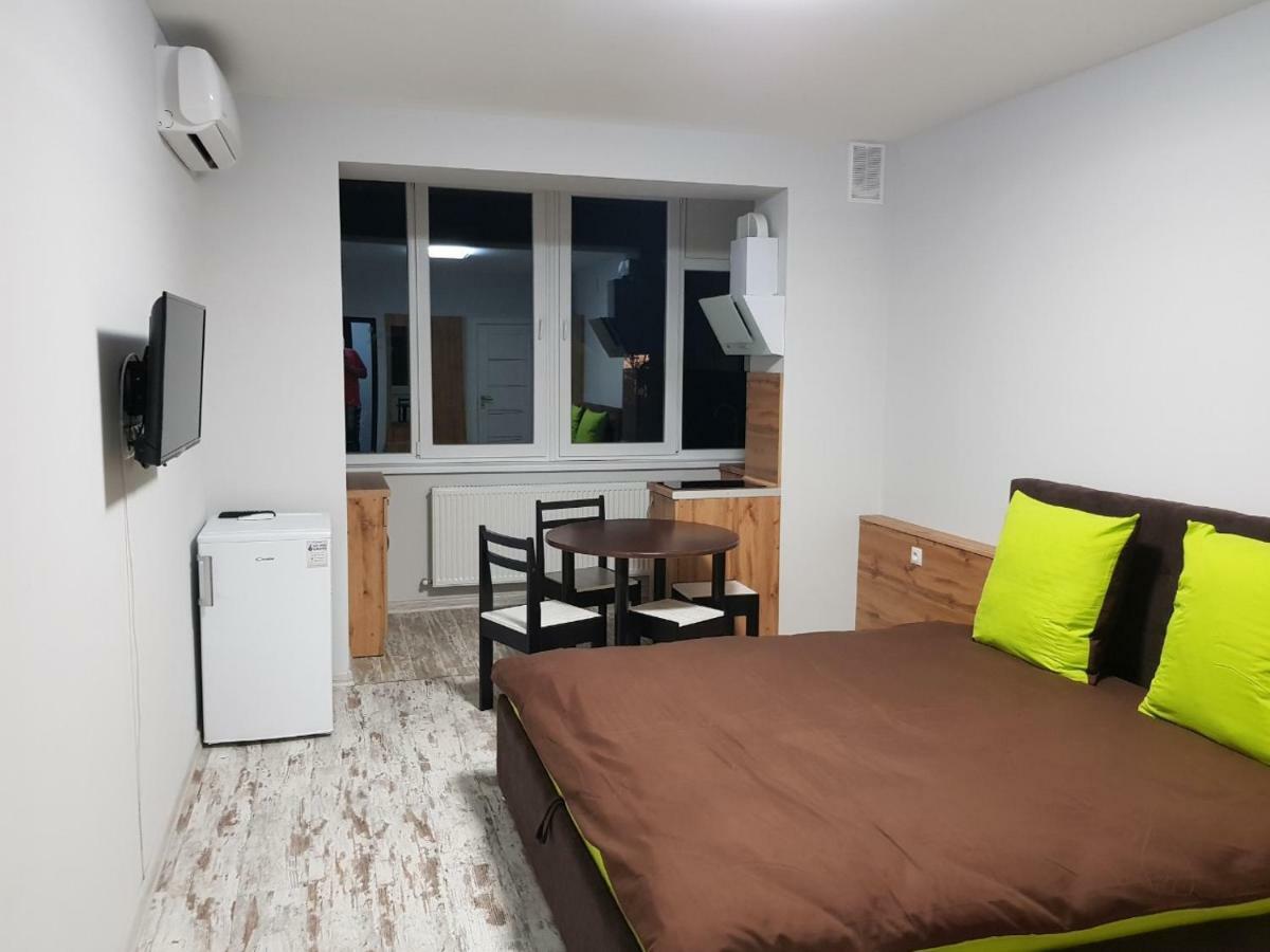Silver Star Apartment 40b Uschhorod Exterior foto